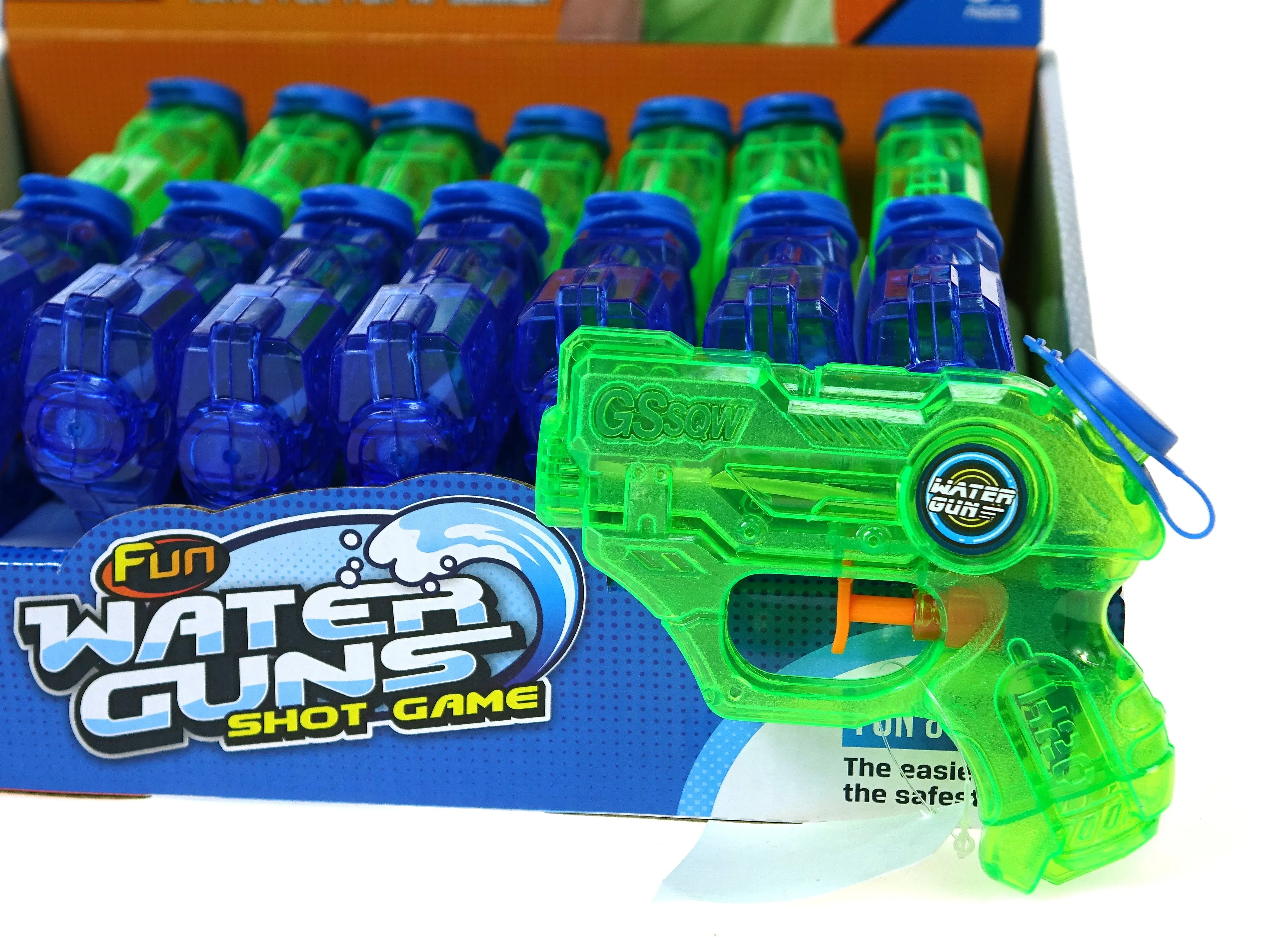 Pistolety na wodę - Artykuły sportowe